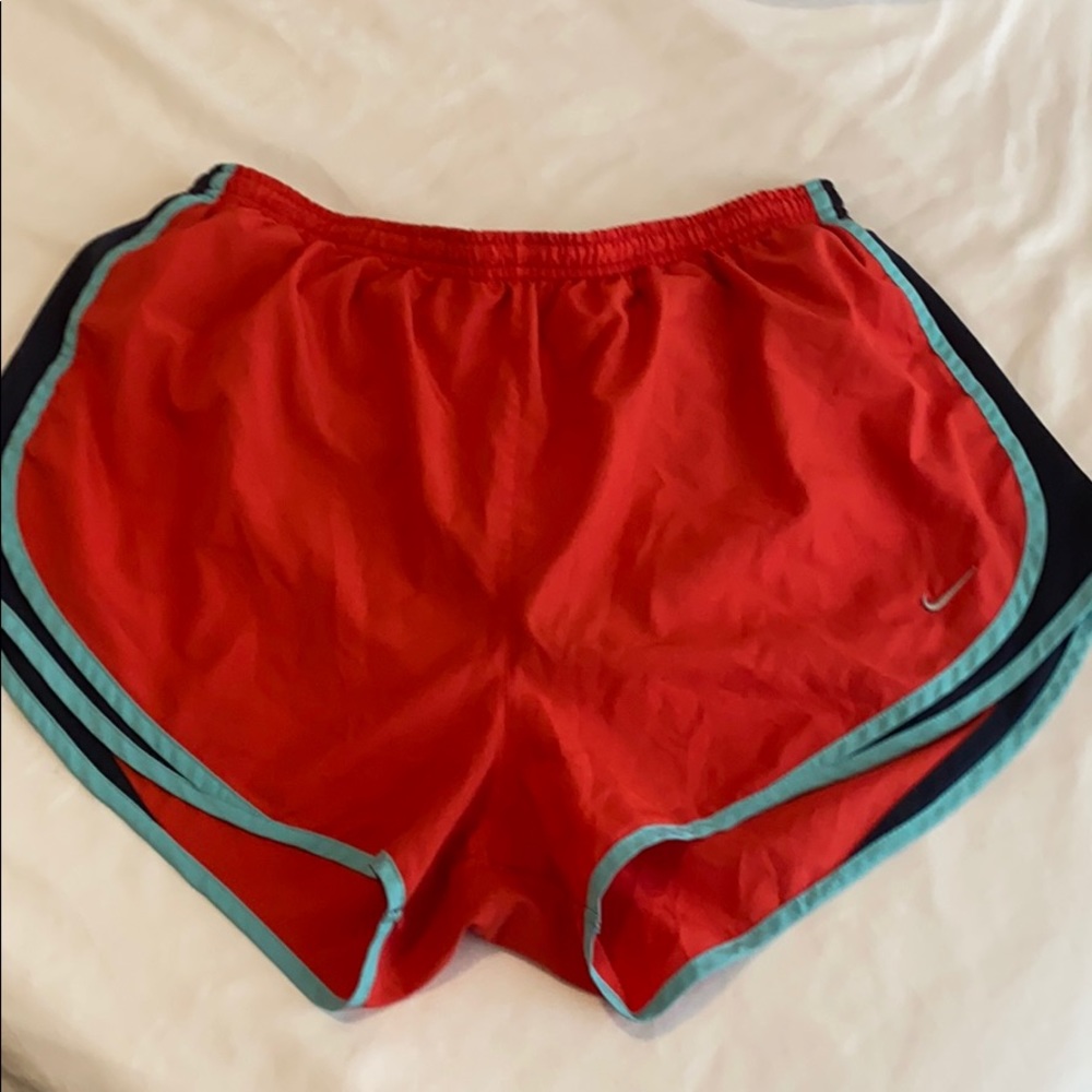 XL womens nike dri fit shorts